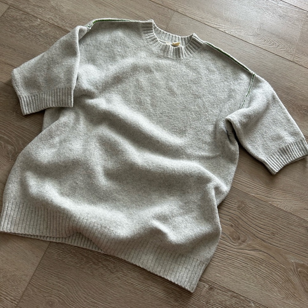 Anthropologie MOTH Short Sleeve Oversized Sweater Light Grey Green Stitching XS